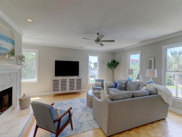 Isle Of Palms Home 1021233
