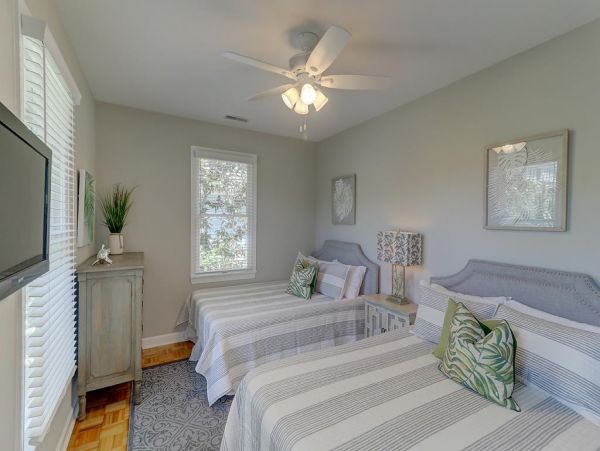 Isle Of Palms Home 1021233