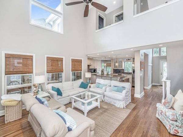 Isle Of Palms Home 1021234