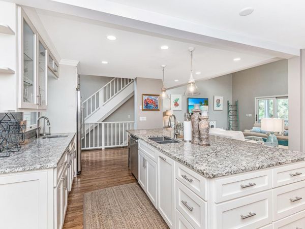 Isle Of Palms Home 1021234