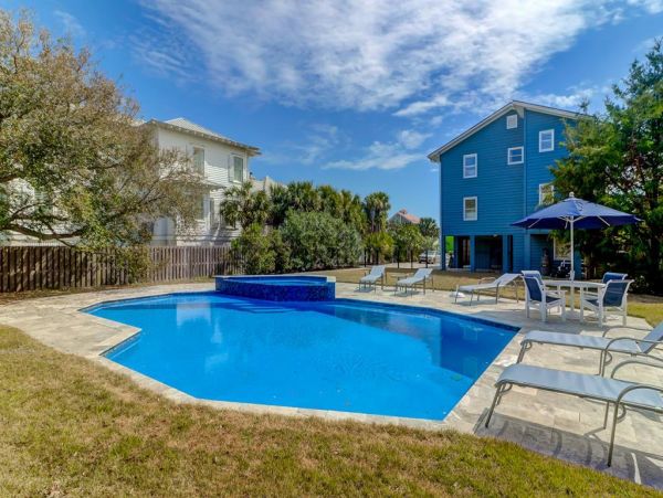 Isle Of Palms Home 1021235