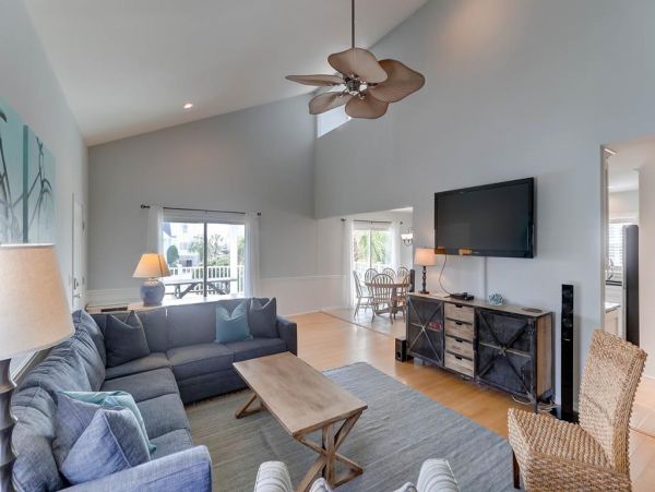 Isle Of Palms Home 1021235