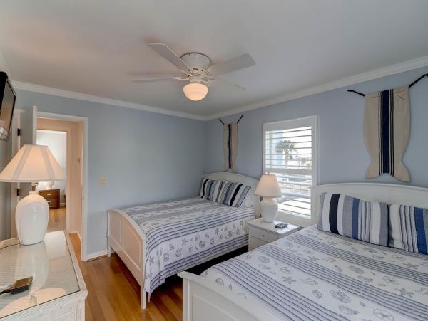 Isle Of Palms Home 1021235