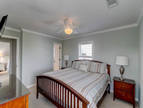Isle Of Palms Home 1021235
