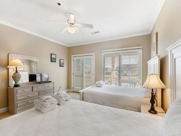 Isle Of Palms Home 1021236