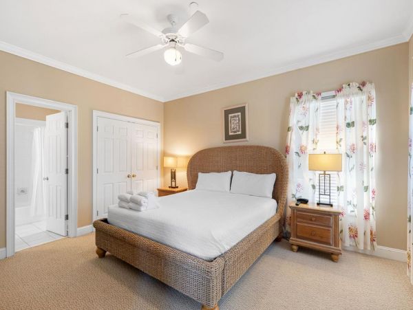 Isle Of Palms Home 1021236