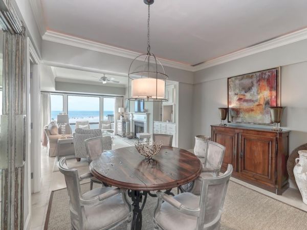 Oceanfront Luxury Vacation Condo in Isle of Palms Sleeps 6