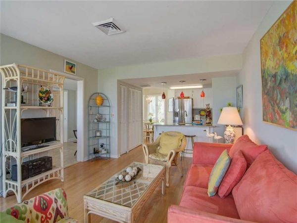 Isle of Palms Vacation Condo One Bedroom
