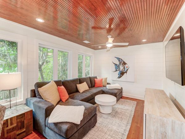 Isle Of Palms Home 1021244
