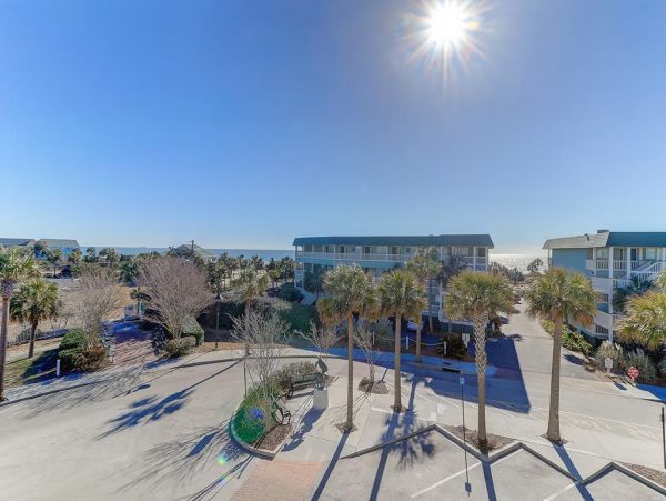 Isle Of Palms Condo 1021246