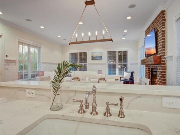 Isle Of Palms Home 1021252