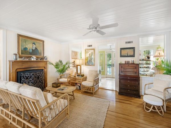 Isle Of Palms Home 1021255