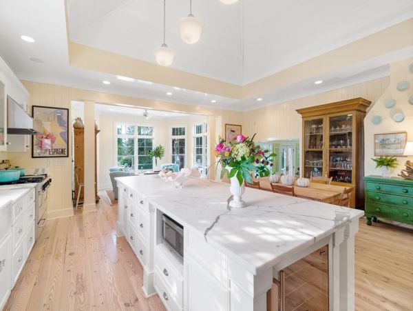 Isle Of Palms Home 1021255