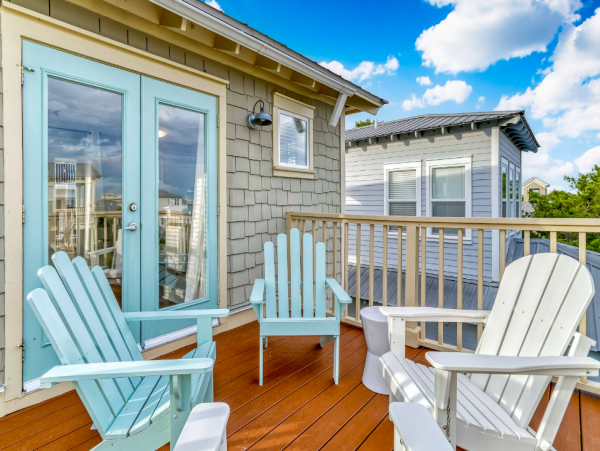 Three story home with 3 bedrooms and one block to the beach