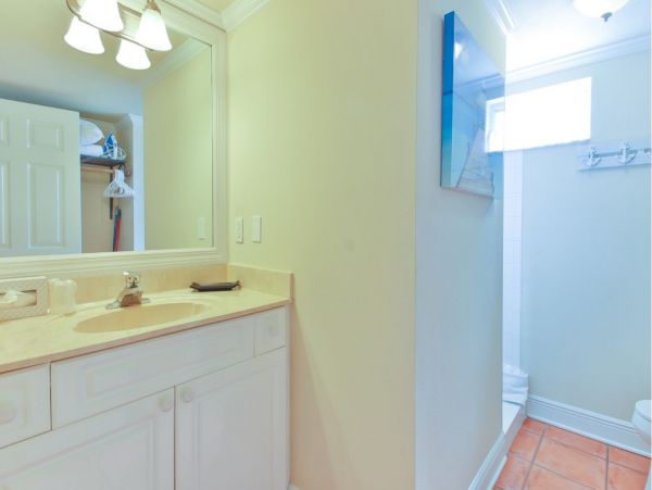 Anna Maria Island Holmes Beach Condo 1021275