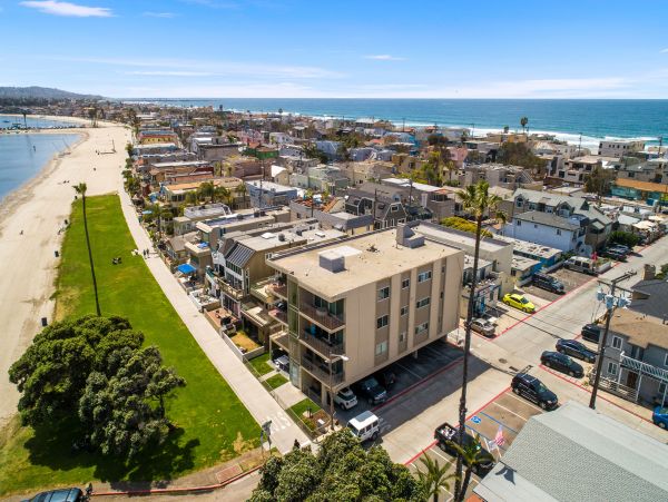Mission Beach And Pacific Beach Home 1021276