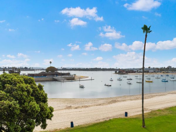 Mission Beach And Pacific Beach Home 1021276
