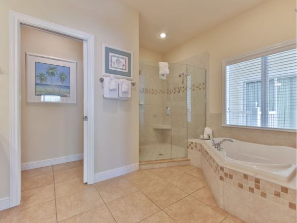 Anna Maria Island Holmes Beach Condo 1021282