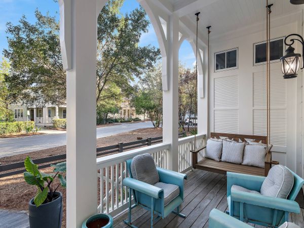 Walk to Beach  & Your Own Private Movie Theatre Sleeps 14 Santa Rosa Beach