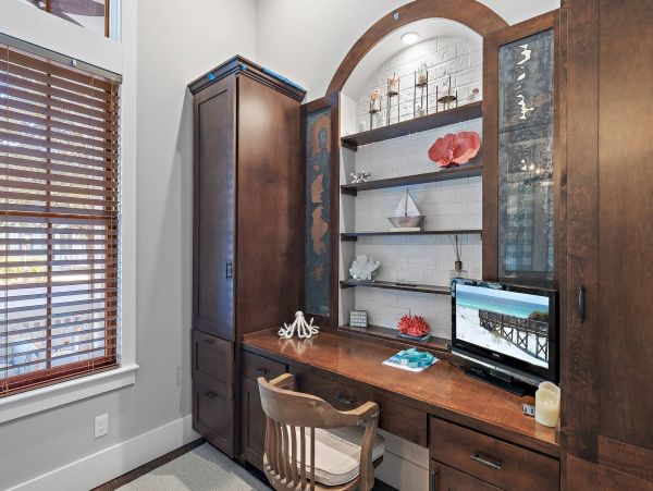 Walk to Beach  & Your Own Private Movie Theatre Sleeps 14 Santa Rosa Beach