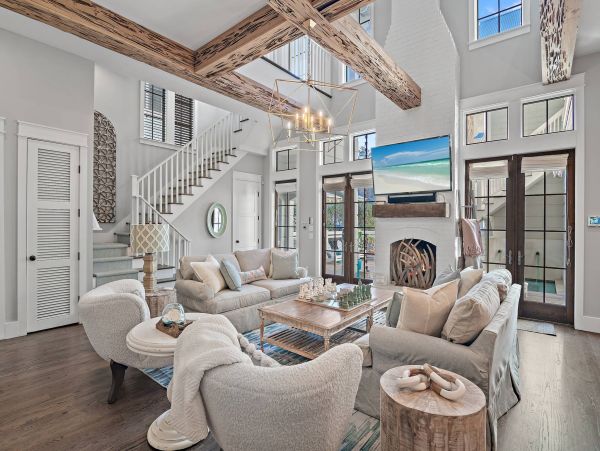 Walk to Beach  & Your Own Private Movie Theatre Sleeps 14 Santa Rosa Beach