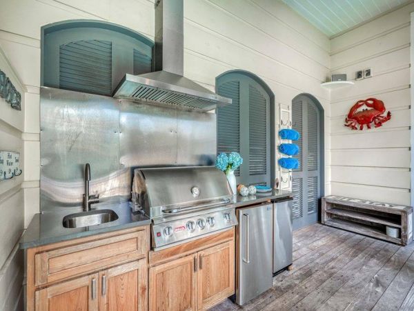 Walk to Beach  & Your Own Private Movie Theatre Sleeps 14 Santa Rosa Beach