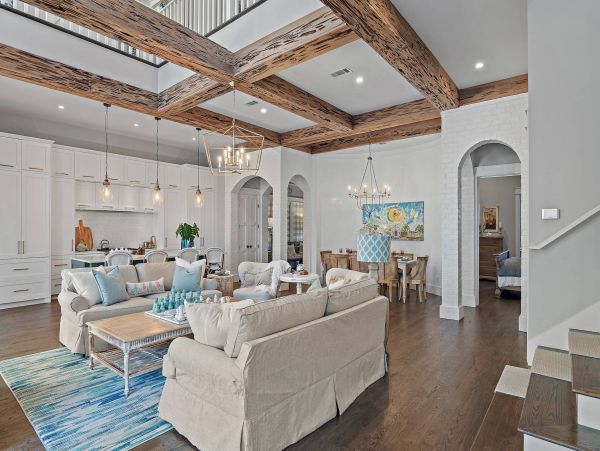 Walk to Beach  & Your Own Private Movie Theatre Sleeps 14 Santa Rosa Beach