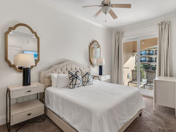 Luxury Vacation Beach Condo in Santa Rosa Beach Sleeps 8 Guests