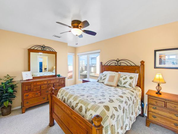 Mission Beach And Pacific Beach Home 1021342