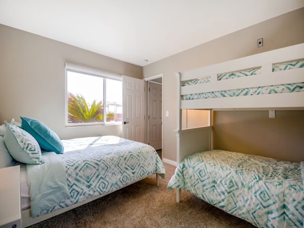 Mission Beach And Pacific Beach Home 1021378