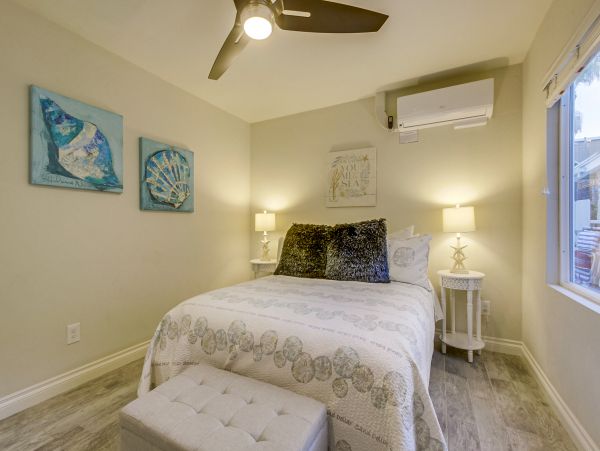 Mission Beach Bayside Rental with 3 Bedrooms & Deck