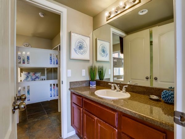 Mission Beach And Pacific Beach Home 1021411