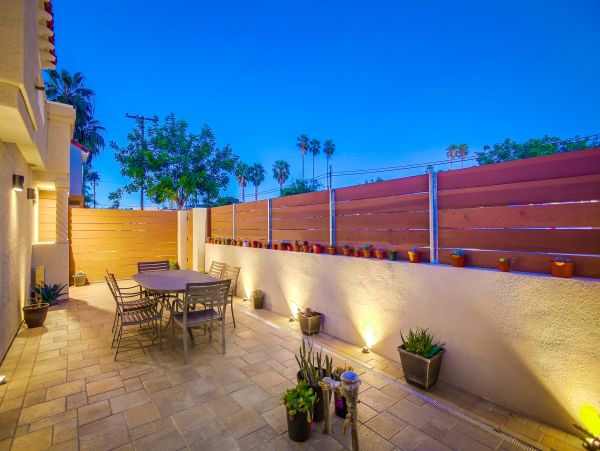 Pacific Beach Vacation Condo Two bedroom Walk to Beach