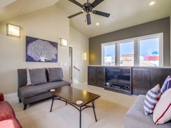 Mission Beach And Pacific Beach Home 1021419