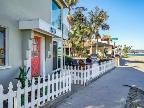 Mission Beach And Pacific Beach Home 1021423