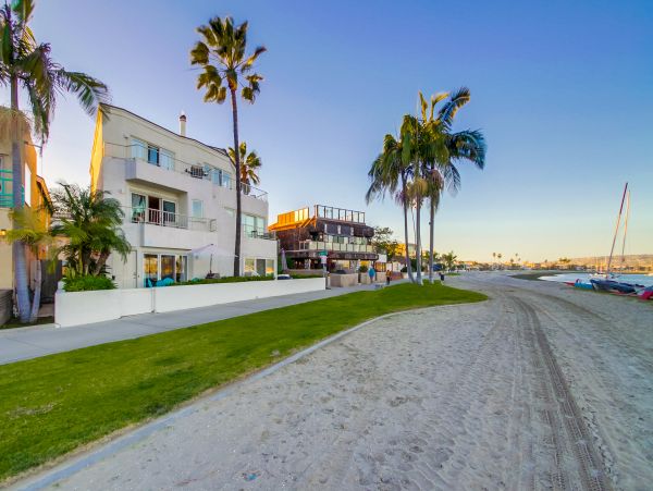 Mission Beach And Pacific Beach Home 1021429