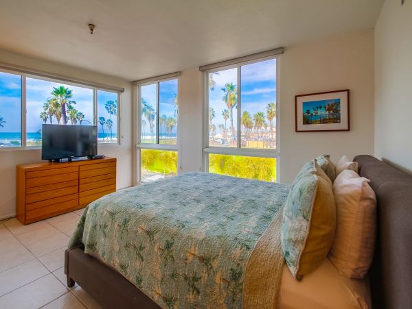 Mission Beach And Pacific Beach Home 1021437