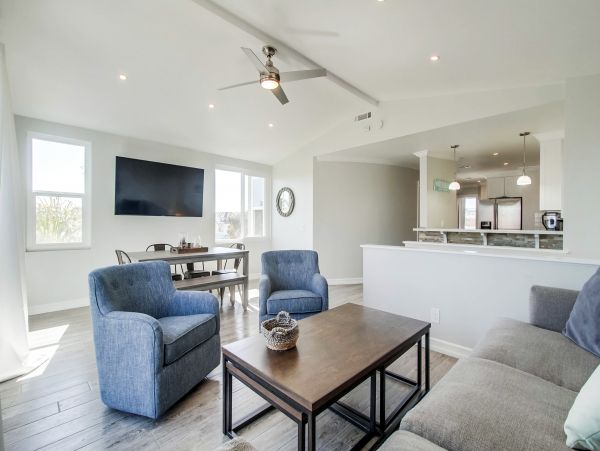Beautiful Four Bedroom Home in Prime Location with Bay Views