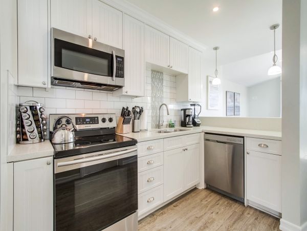 Beautiful Four Bedroom Home in Prime Location with Bay Views
