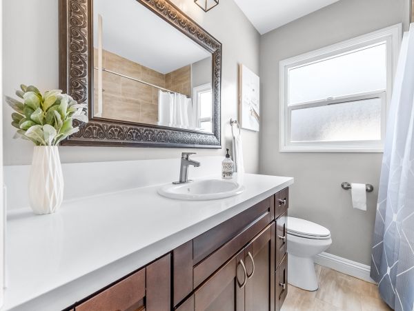 Dog Friendly Vacation Home with 4 Bedroom in San Diego