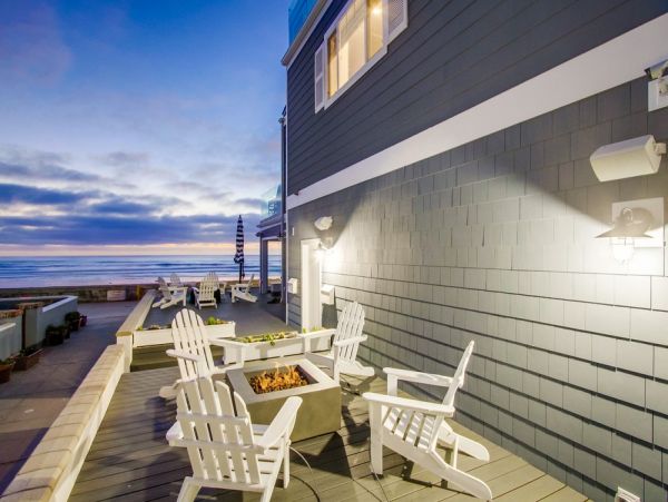 Mission Beach Luxury Oceanfront Rental Hot Tub & Great Views