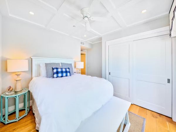 Mission Beach Luxury Oceanfront Rental Hot Tub & Great Views
