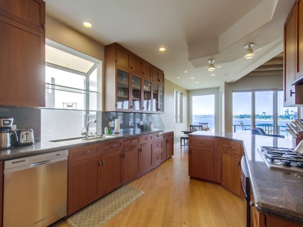 Mission Beach And Pacific Beach Home 1021459