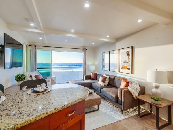 Mission Beach And Pacific Beach Home 1021461