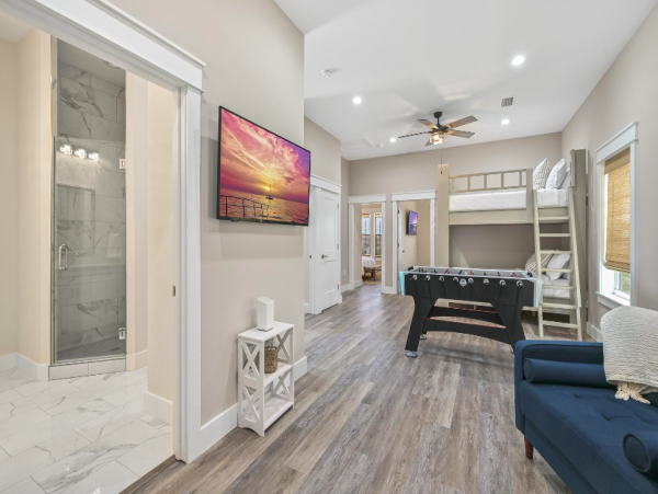 Gorgeous Panama City Vacation Home Sleeps 16 Guests