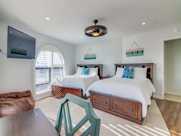 Mission Beach And Pacific Beach Home 1021469