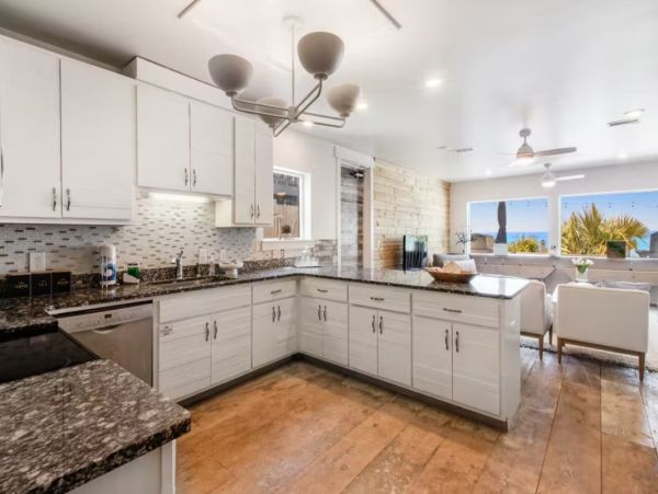 10 Bedroom Oceanfront Rental Home in Panama City Beach