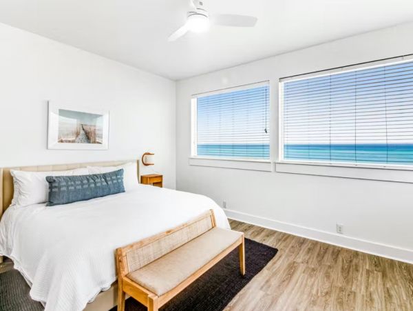 10 Bedroom Oceanfront Rental Home in Panama City Beach