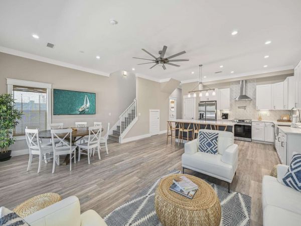 Panama City Vacation Home Five Bedroom Sleeps 16