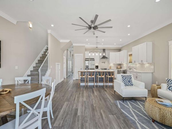 Panama City Vacation Home Five Bedroom Sleeps 16